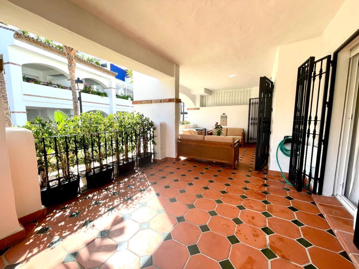 Solguest Apt A 7 Minutos De Puerto Banus 1ª Linea Playa!!! Marbella Exterior photo
