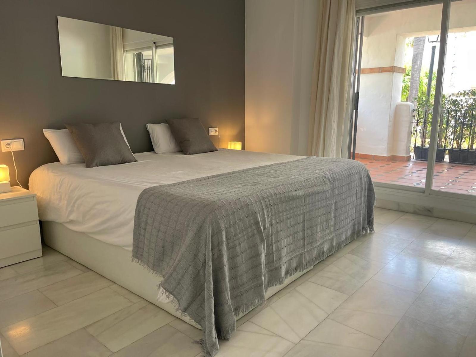 Solguest Apt A 7 Minutos De Puerto Banus 1ª Linea Playa!!! Marbella Exterior photo